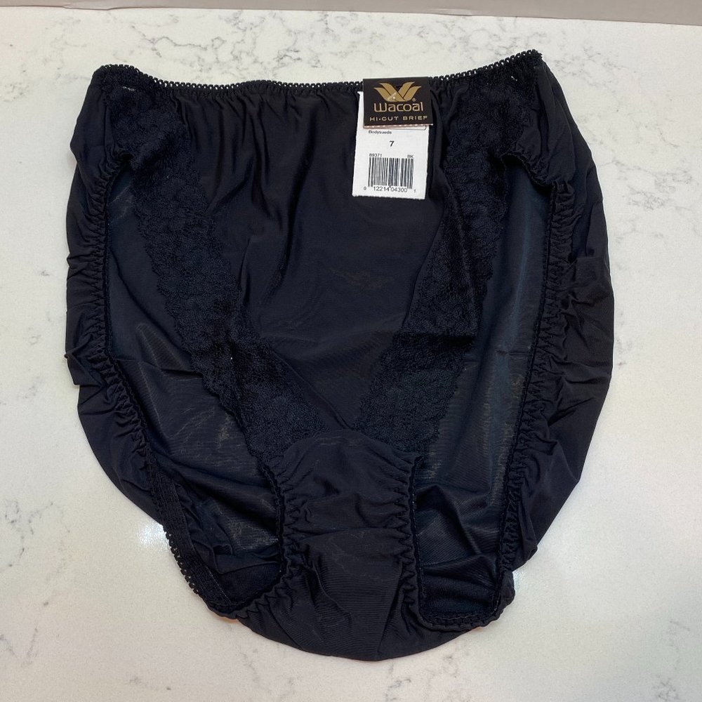 NWT Wacoal Bodysuede High Cut Brief Panty size 6